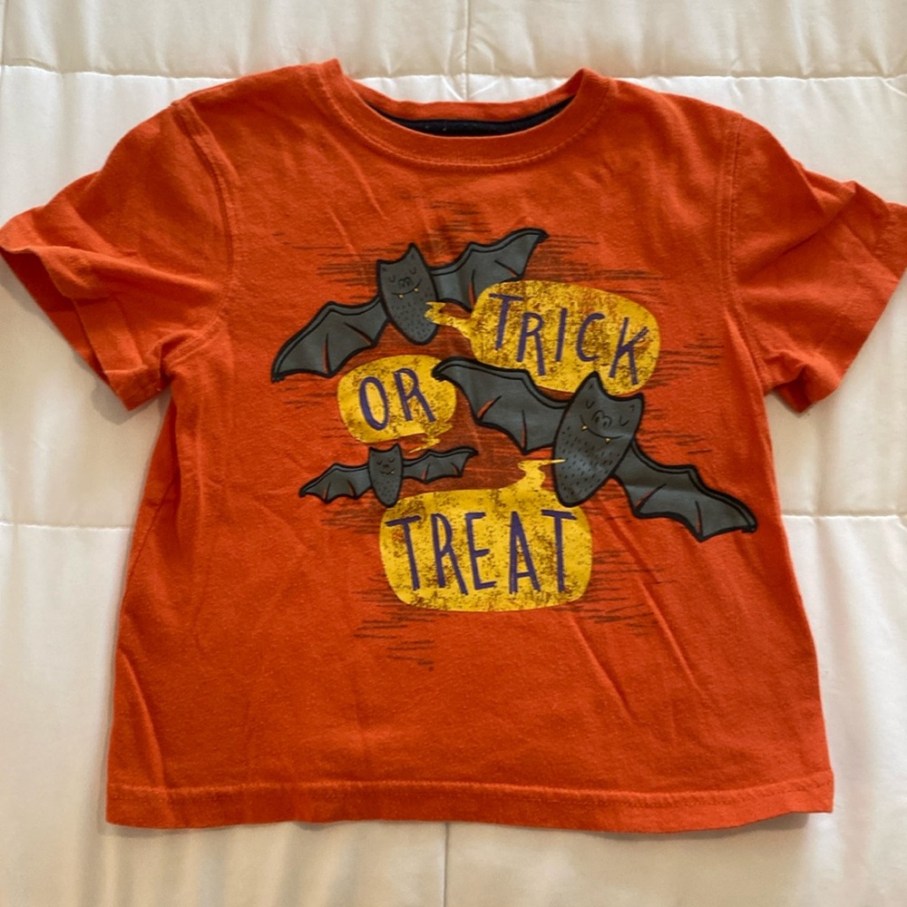 3T Halloween shirt. Jumping bean. Trick or Treat